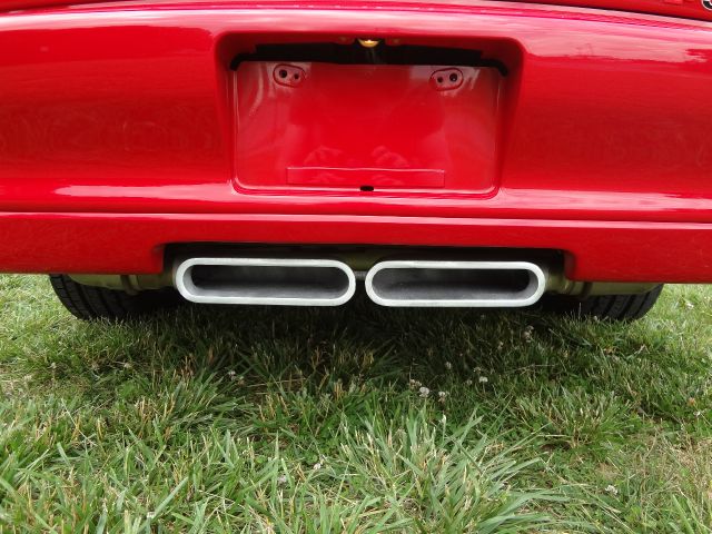 2002 Chevrolet Camaro 4d,ac,pw,sunroof,leather