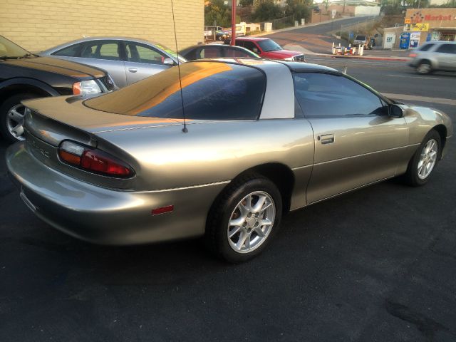 2002 Chevrolet Camaro GT Premium