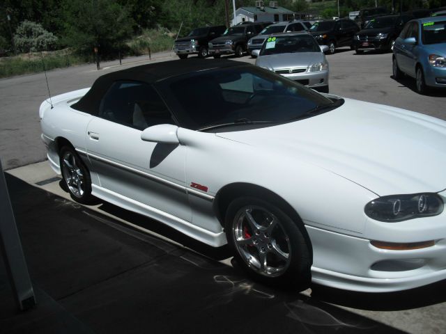 2002 Chevrolet Camaro Adren W/lthr