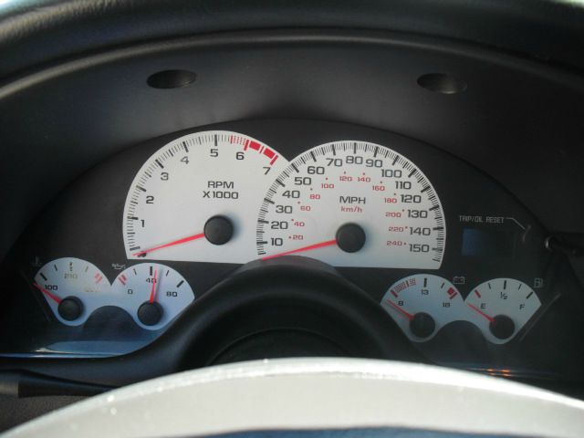 2002 Chevrolet Camaro Adren W/lthr