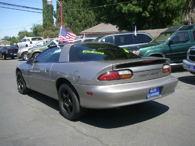2002 Chevrolet Camaro GT Premium