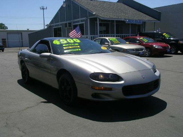 2002 Chevrolet Camaro GT Premium