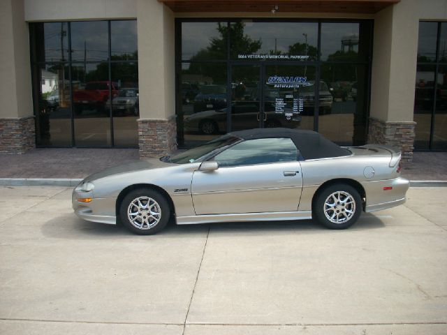 2002 Chevrolet Camaro Adren W/lthr