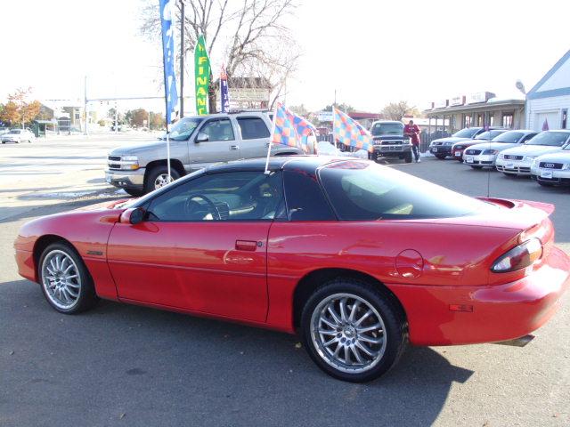 2002 Chevrolet Camaro 2.5sl Sunroofleather