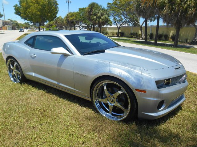 2010 Chevrolet Camaro V6 4WD Limited W/3rd Row 4x4 SUV