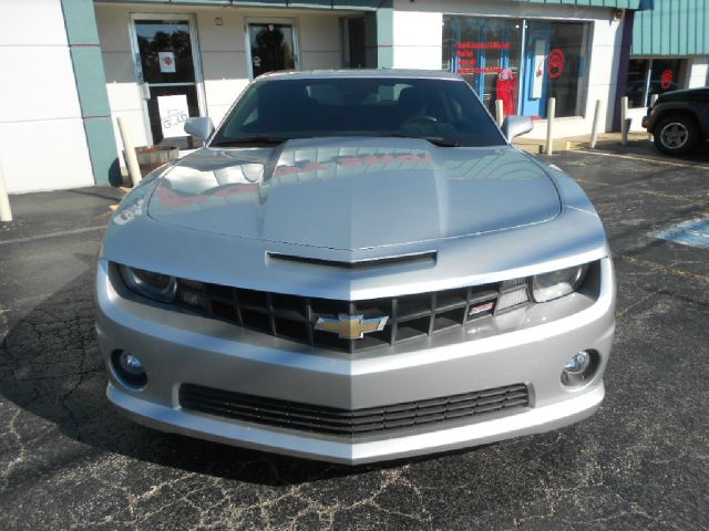2010 Chevrolet Camaro 4dr V6 W/3rd Row