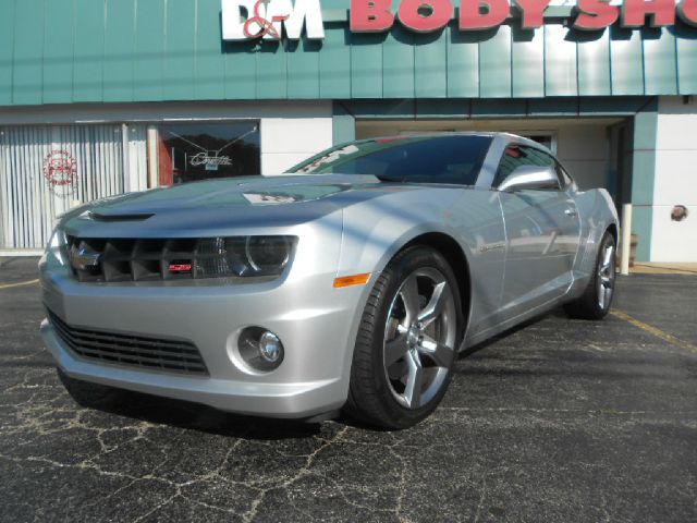 2010 Chevrolet Camaro 4dr V6 W/3rd Row