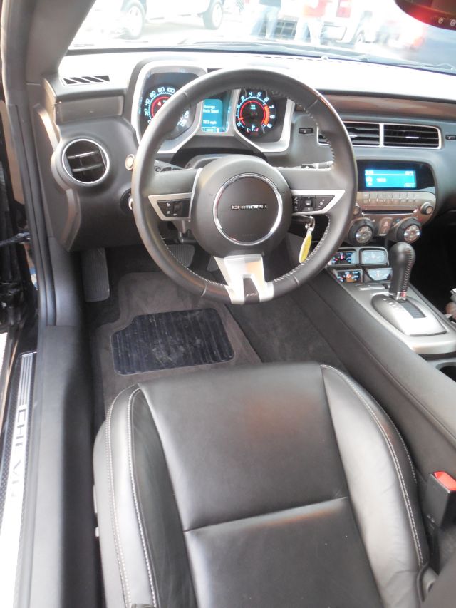 2010 Chevrolet Camaro V6 4WD Limited W/3rd Row 4x4 SUV