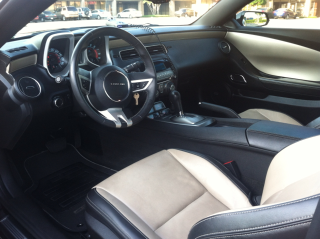 2010 Chevrolet Camaro V6 4WD Limited W/3rd Row 4x4 SUV