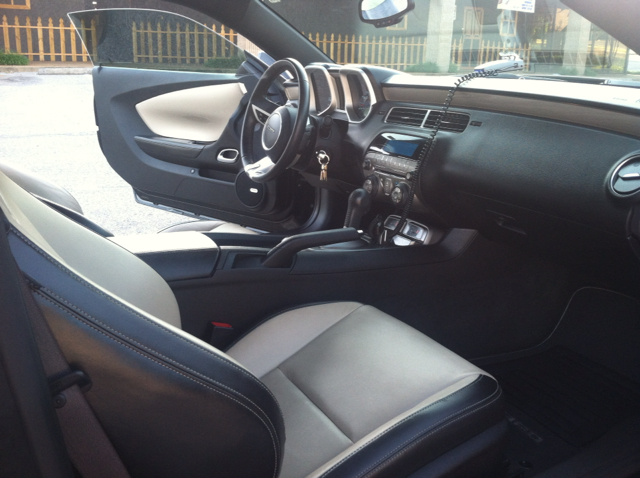 2010 Chevrolet Camaro V6 4WD Limited W/3rd Row 4x4 SUV