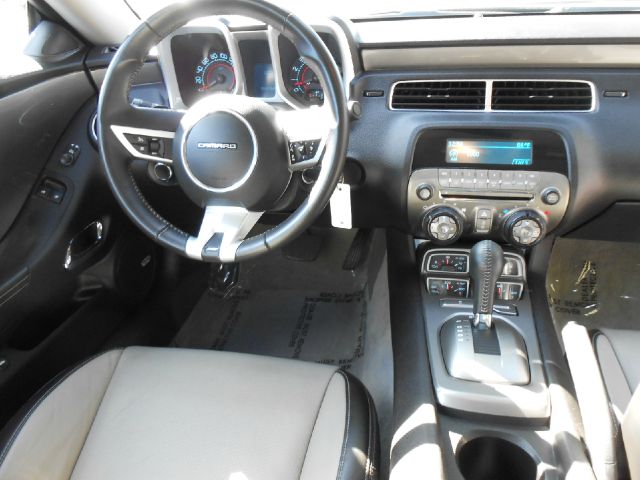 2010 Chevrolet Camaro V6 4WD Limited W/3rd Row 4x4 SUV