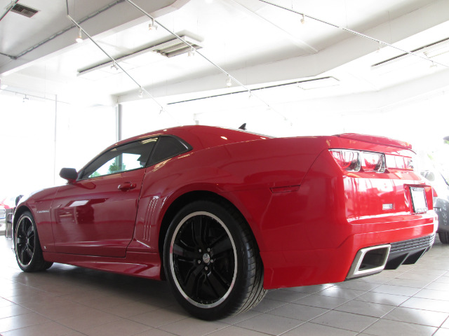 2010 Chevrolet Camaro lLk 3RD ROW Seating