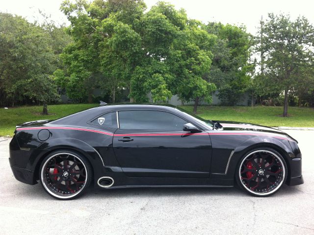 2010 Chevrolet Camaro V6 4WD Limited W/3rd Row 4x4 SUV