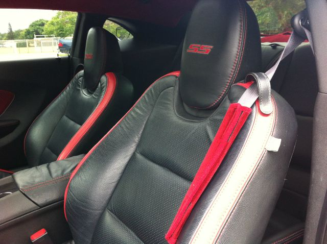 2010 Chevrolet Camaro V6 4WD Limited W/3rd Row 4x4 SUV