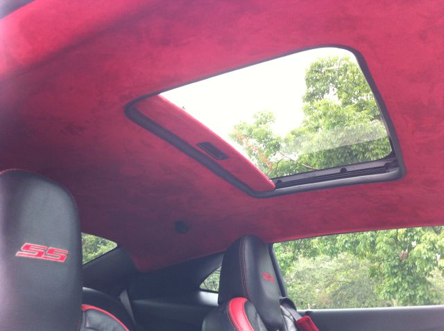 2010 Chevrolet Camaro V6 4WD Limited W/3rd Row 4x4 SUV