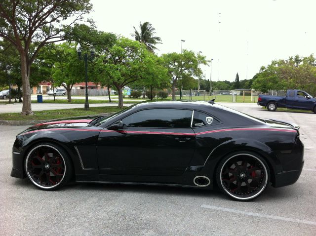 2010 Chevrolet Camaro V6 4WD Limited W/3rd Row 4x4 SUV
