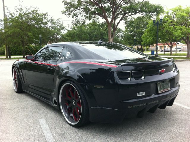 2010 Chevrolet Camaro V6 4WD Limited W/3rd Row 4x4 SUV