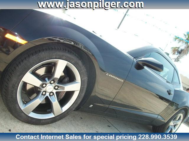 2010 Chevrolet Camaro 4dr Sdn Auto (natl) Hatchback