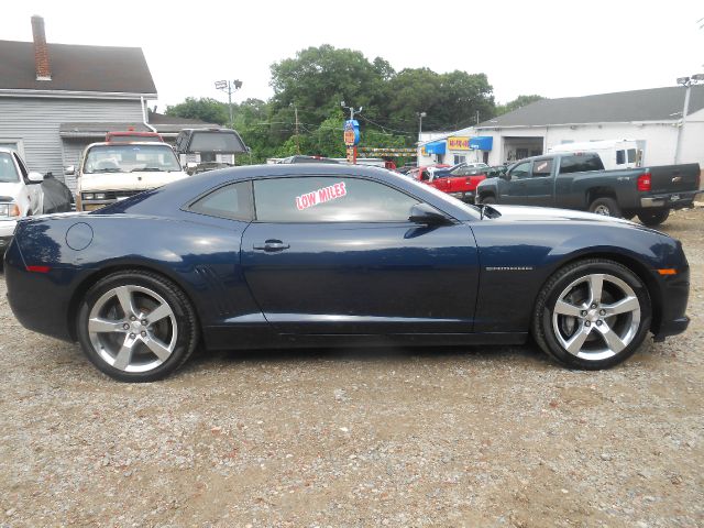 2010 Chevrolet Camaro V6 4WD Limited W/3rd Row 4x4 SUV