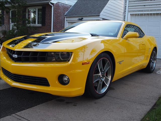 2010 Chevrolet Camaro 4dr V6 Limited W/3rd Row