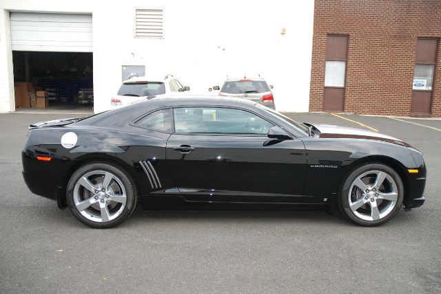 2010 Chevrolet Camaro V6 4WD Limited W/3rd Row 4x4 SUV
