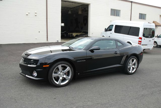 2010 Chevrolet Camaro V6 4WD Limited W/3rd Row 4x4 SUV