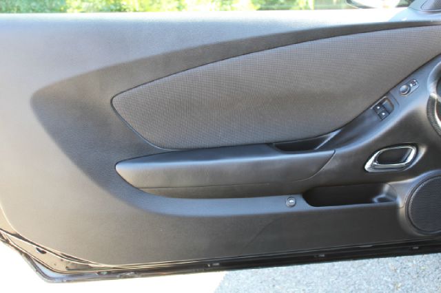 2010 Chevrolet Camaro 216