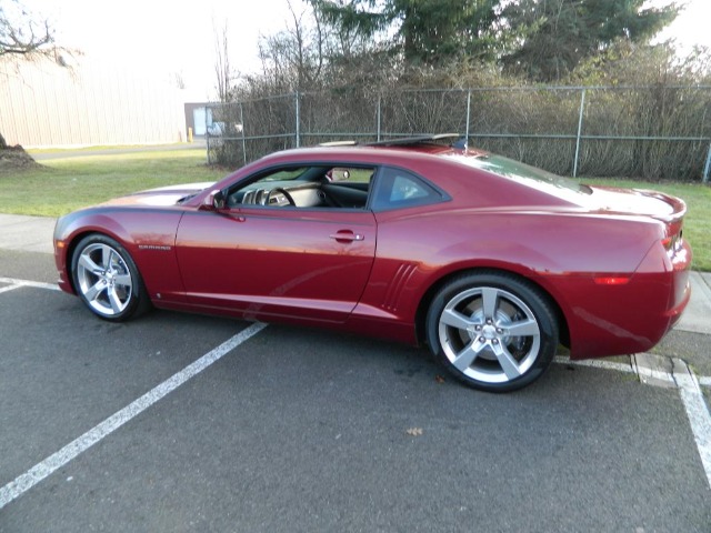 2010 Chevrolet Camaro V6 4WD Limited W/3rd Row 4x4 SUV