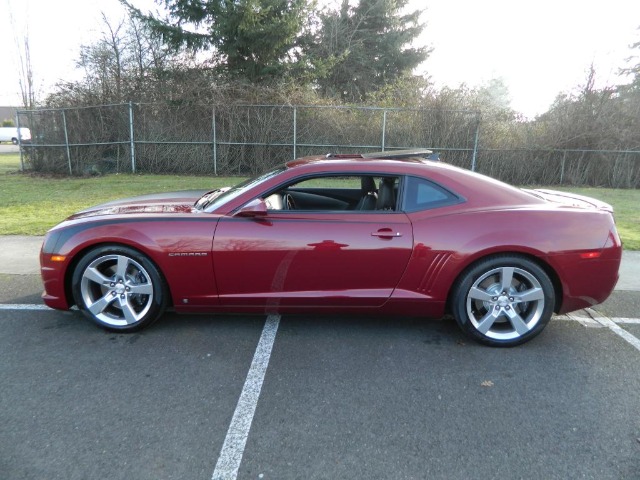 2010 Chevrolet Camaro V6 4WD Limited W/3rd Row 4x4 SUV