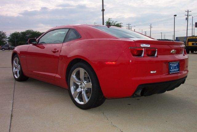 2010 Chevrolet Camaro V6 4WD Limited W/3rd Row 4x4 SUV