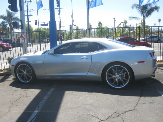 2011 Chevrolet Camaro 216