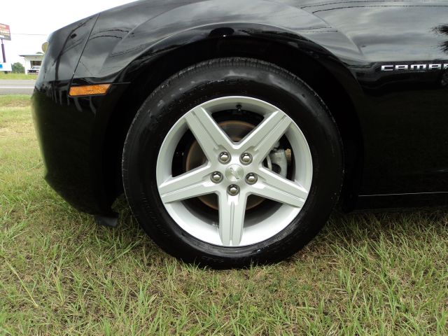 2011 Chevrolet Camaro 216
