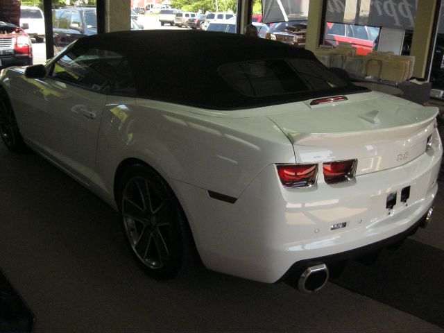 2011 Chevrolet Camaro LS - Z71