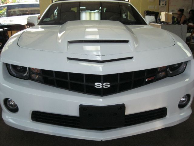 2011 Chevrolet Camaro LS - Z71