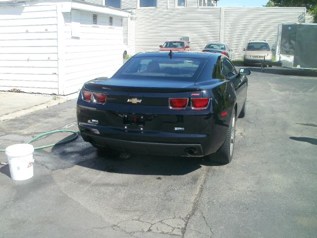 2011 Chevrolet Camaro 216