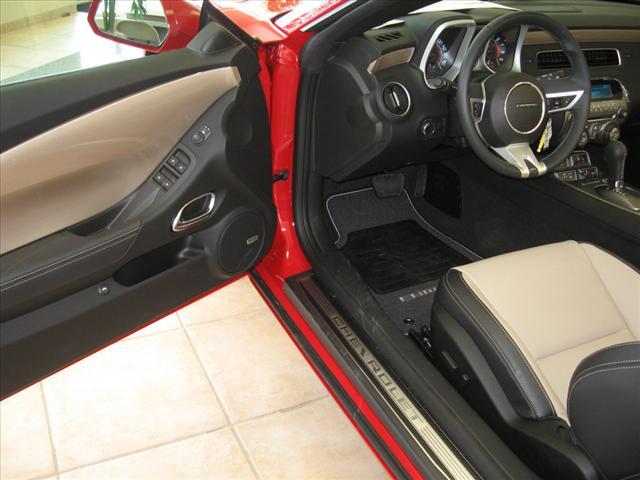 2011 Chevrolet Camaro 4dr Sdn Auto (natl) Hatchback