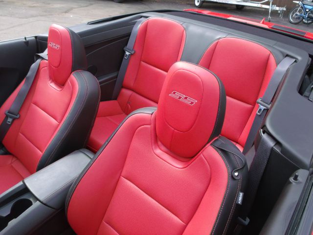 2011 Chevrolet Camaro I-4 Premier