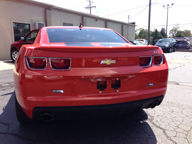 2011 Chevrolet Camaro V6 4WD Limited W/3rd Row 4x4 SUV