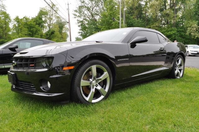 2011 Chevrolet Camaro V6 4WD Limited W/3rd Row 4x4 SUV