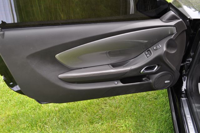 2011 Chevrolet Camaro V6 4WD Limited W/3rd Row 4x4 SUV