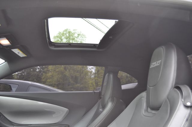 2011 Chevrolet Camaro V6 4WD Limited W/3rd Row 4x4 SUV