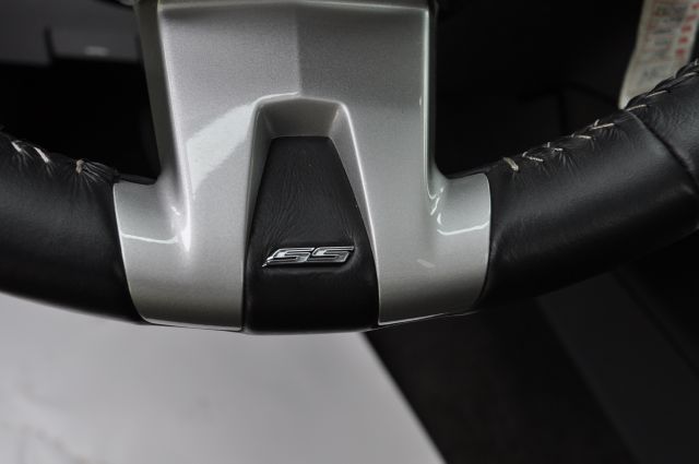 2011 Chevrolet Camaro V6 4WD Limited W/3rd Row 4x4 SUV