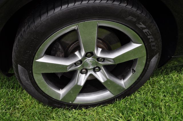 2011 Chevrolet Camaro V6 4WD Limited W/3rd Row 4x4 SUV