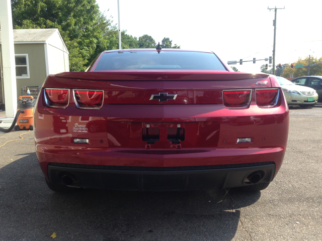 2011 Chevrolet Camaro 216