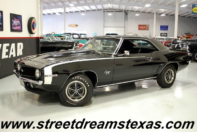 1969 Chevrolet Camaro SS Supercab Harley-davidson 4x4