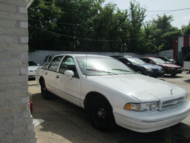 1994 Chevrolet Caprice Classic 4WD Crew Cab 143.5 LT W/1lt