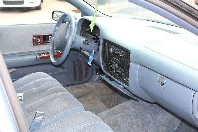 1994 Chevrolet Caprice Classic Base