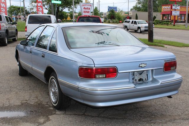 1994 Chevrolet Caprice Classic Base