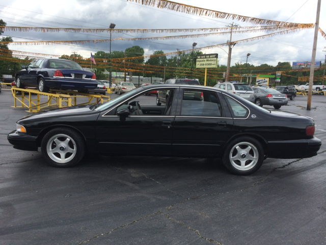 1994 Chevrolet Caprice Classic Crew Cab Amarillo 4X4