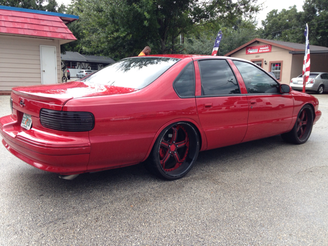 1995 Chevrolet Caprice Classic Base